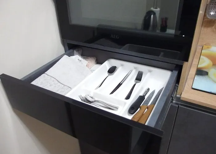 San Stefano Elite * Warna